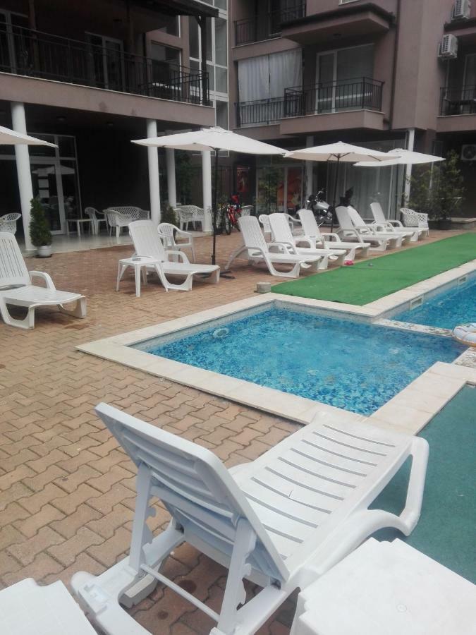Cozy Apartment Saint Sofia Sunny Beach Exterior foto